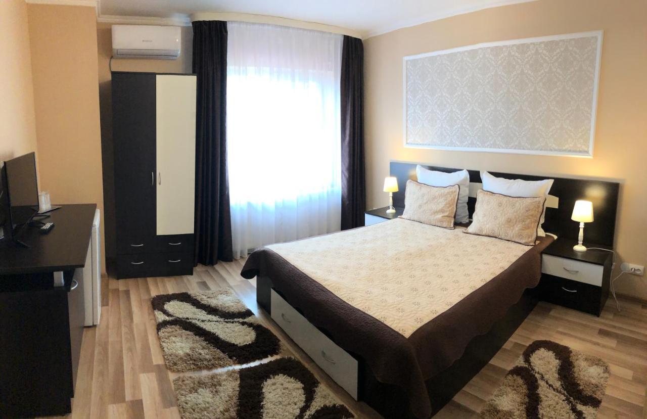 Pensiunea Perla Băile Felix Exteriér fotografie