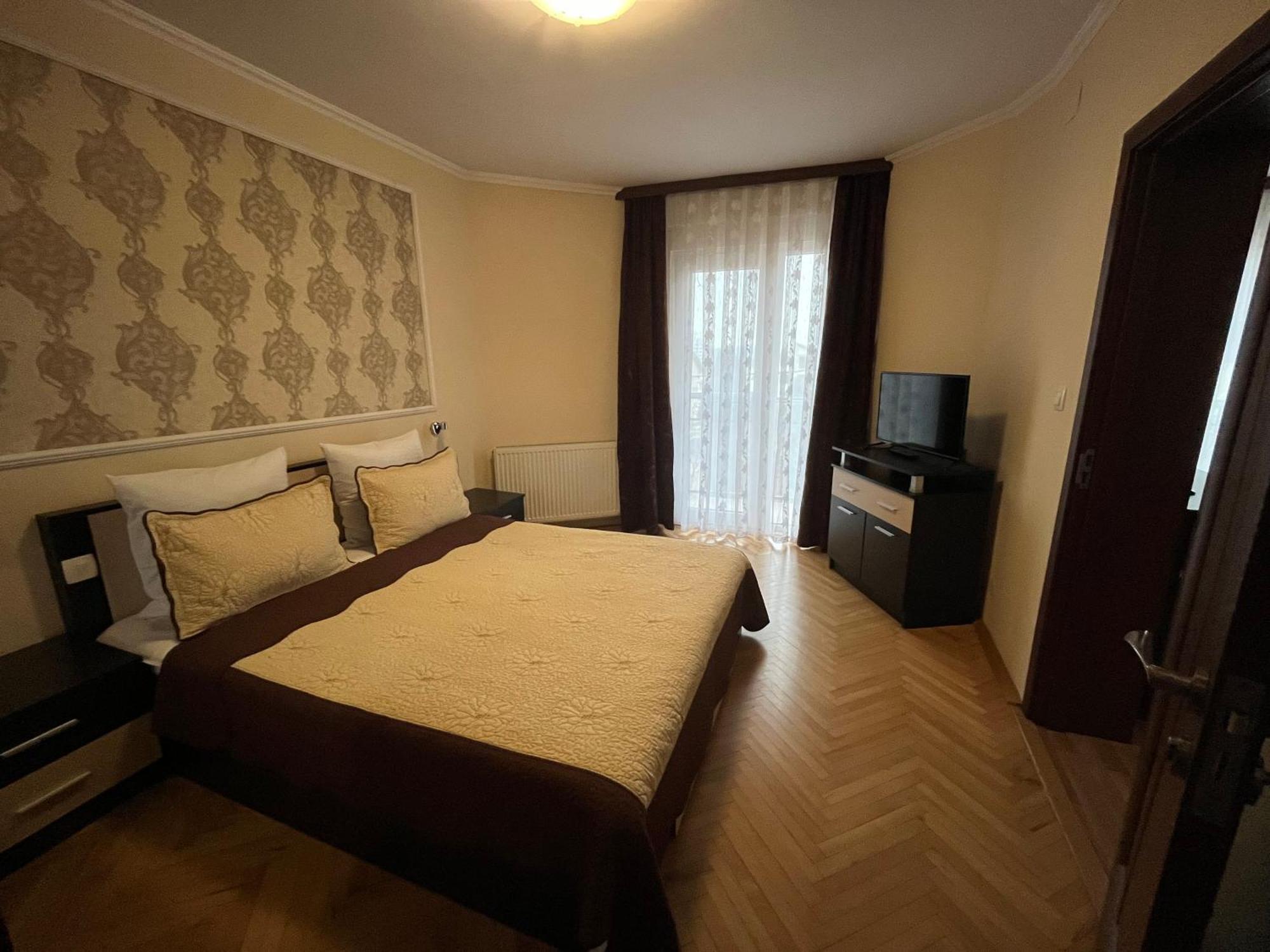 Pensiunea Perla Băile Felix Exteriér fotografie